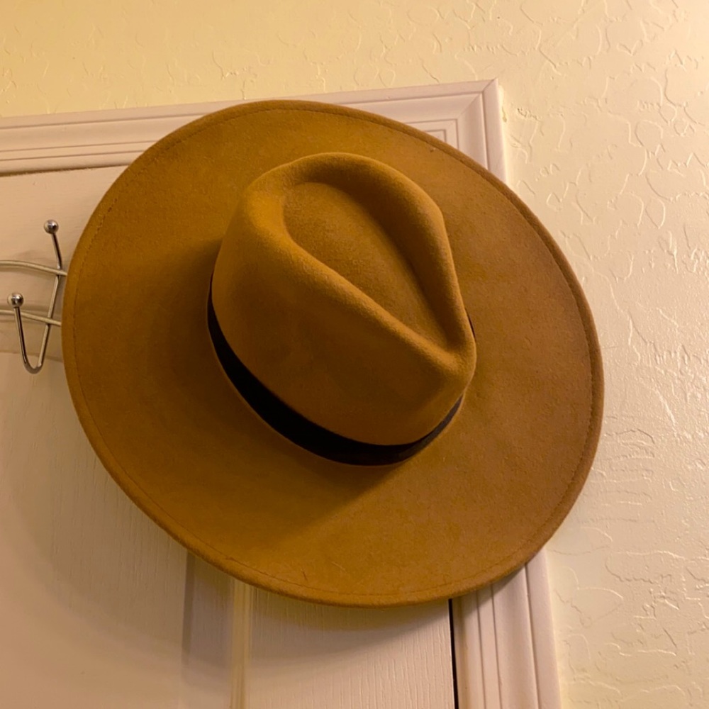 Brown brim hat